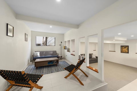 Emerald Seas Beach House - Accommodation Asia 3