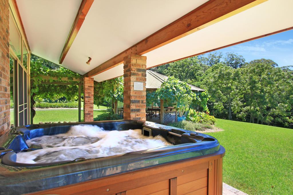 Calderwood NSW Accommodation Asia