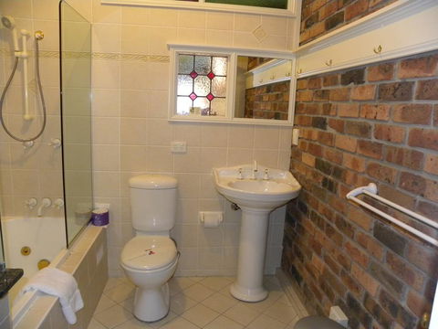 Ettalong Beach Tourist Resort - Accommodation Asia 1