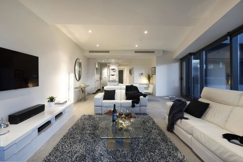 Eureka Tower - Accommodation Guide 2