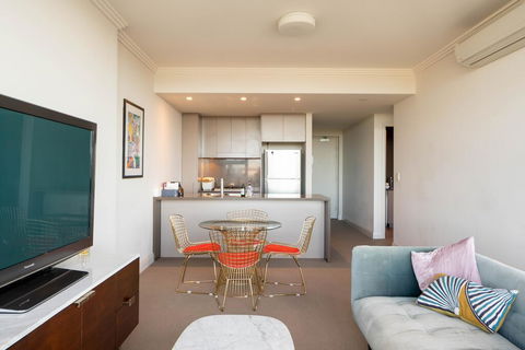 Executive Apartment Sydney Olympic Park - Accommodation Asia 2