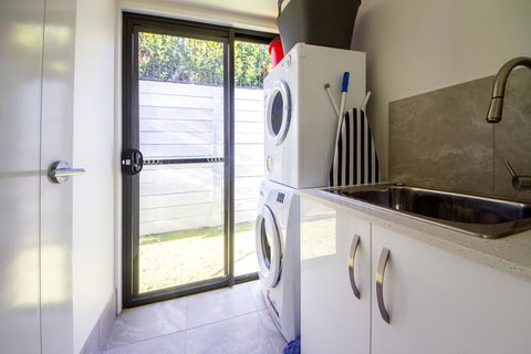 Executive Home Accomodation - Accommodation Asia 1