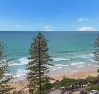 FABULOUS BEACHFRONT POSITION