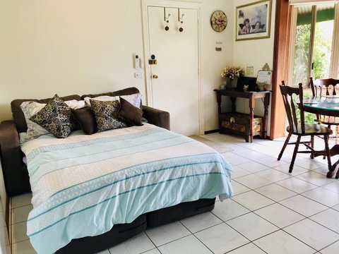 Fairy Wren Apartment - Accommodation Guide 1