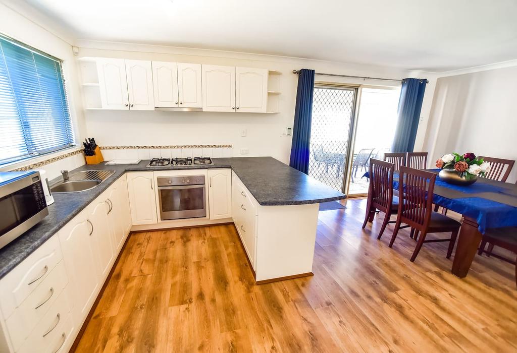 Stratton WA Accommodation Guide