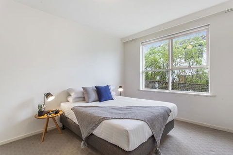 Family-friendly Apartment In Green Glen Iris - Accommodation Guide 2