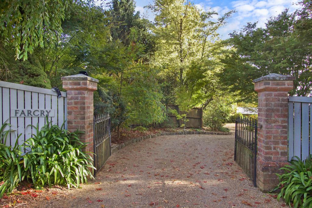 Glenbrook NSW Accommodation Asia