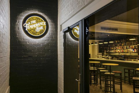 Farmers Home Hotel - Accommodation Asia 1