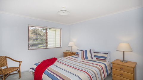 Fathoms 17 - Mollymook ALL LINEN PROVIDED - Accommodation Guide 2