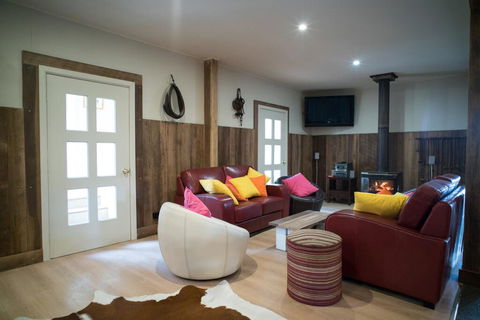 Fentons Run Southern Highlands - Accommodation Asia 2