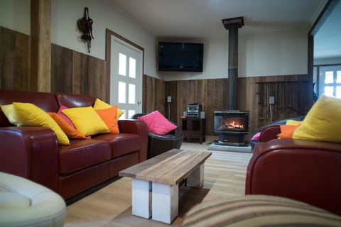 Fentons Run Southern Highlands - Accommodation Asia 3