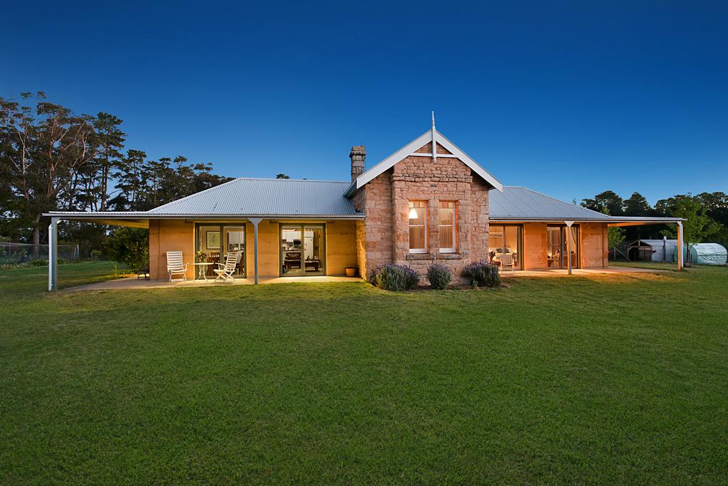 Corop West ACT Accommodation Asia