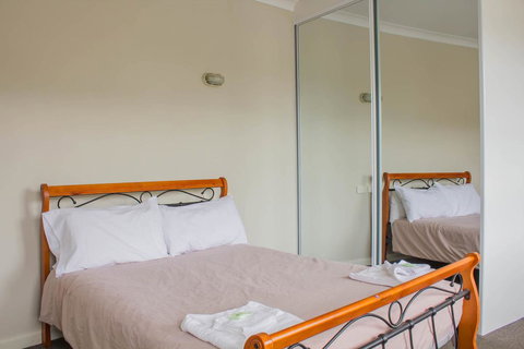Figtree Hotel - Accommodation Guide 3