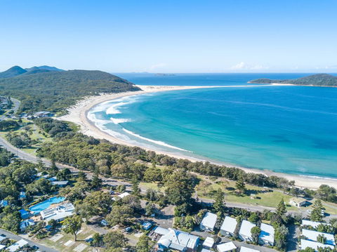 Fingal Bay Holiday Park - Accommodation Asia 0