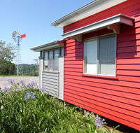 Flame Hill Vineyard - Accommodation Asia