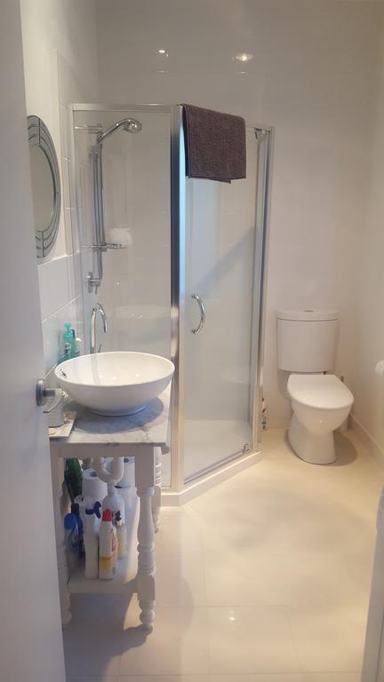 Flat In Heart Of Griffith - Accommodation Asia 2