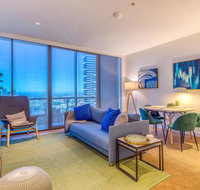Flying views over the CBD free parking pool sauna wifi - Accommodation Guide