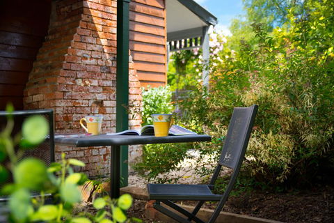 Fortuna Cottage - Accommodation Asia 0