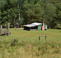 Four Bull Hut - Accommodation Asia