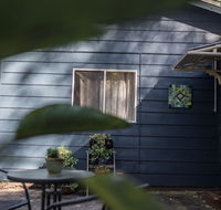 Funky Flat on Acreage - Accommodation Asia