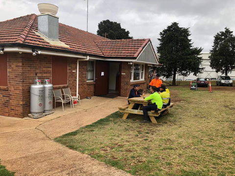 Garden City Backpackers - Accommodation Guide 2