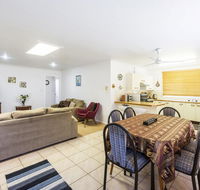 Gardina Place