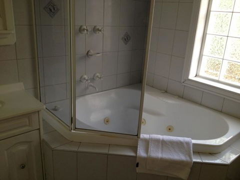 Georgian Court B&B Guest House - Accommodation Guide 1