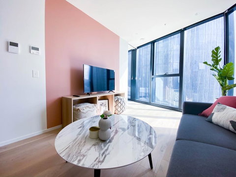 Glamorous Southbank Home W/ Free Wifi - Accommodation Guide 1