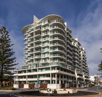 GlenelgApt - Accommodation Guide
