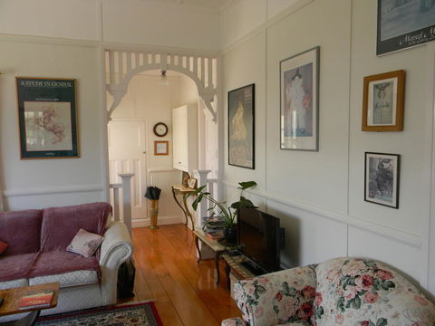 Glenellen Bed And Breakfast - Accommodation Asia 2