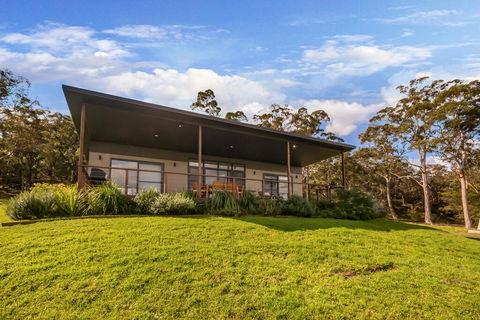 Glenworth Valley Outdoor Adventures - Accommodation Asia 0