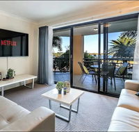 Gold Coast Apartment At Sandcastles On Broadwater - Accommodation Asia