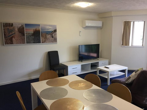 Gold Coast Family Apartment - Accommodation Asia 3