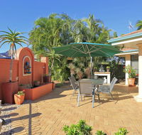 Golden Cane Bed  Breakfast - Accommodation Guide