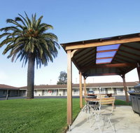 Golden Palms Motel - Accommodation Asia