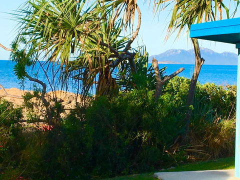 Golden Sands Beach House - Accommodation Asia 1
