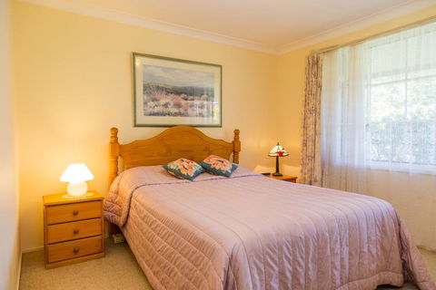 Golfer's Retreat, Mollymook - Accommodation Guide 3