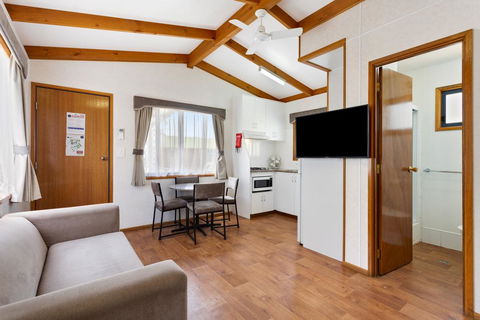 Goulburn South Caravan Park - Accommodation Asia 0