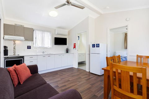 Goulburn South Caravan Park - Accommodation Asia 1