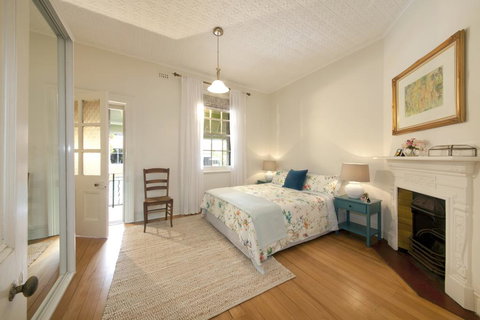 Grand Historical Terrace At The Rocks - Accommodation Asia 0