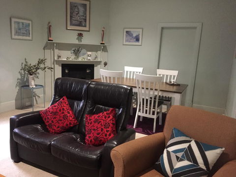 Granmas Cottage - Accommodation China 1