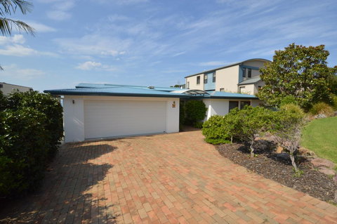 Green Waves - The Point Tura - Accommodation Asia 2