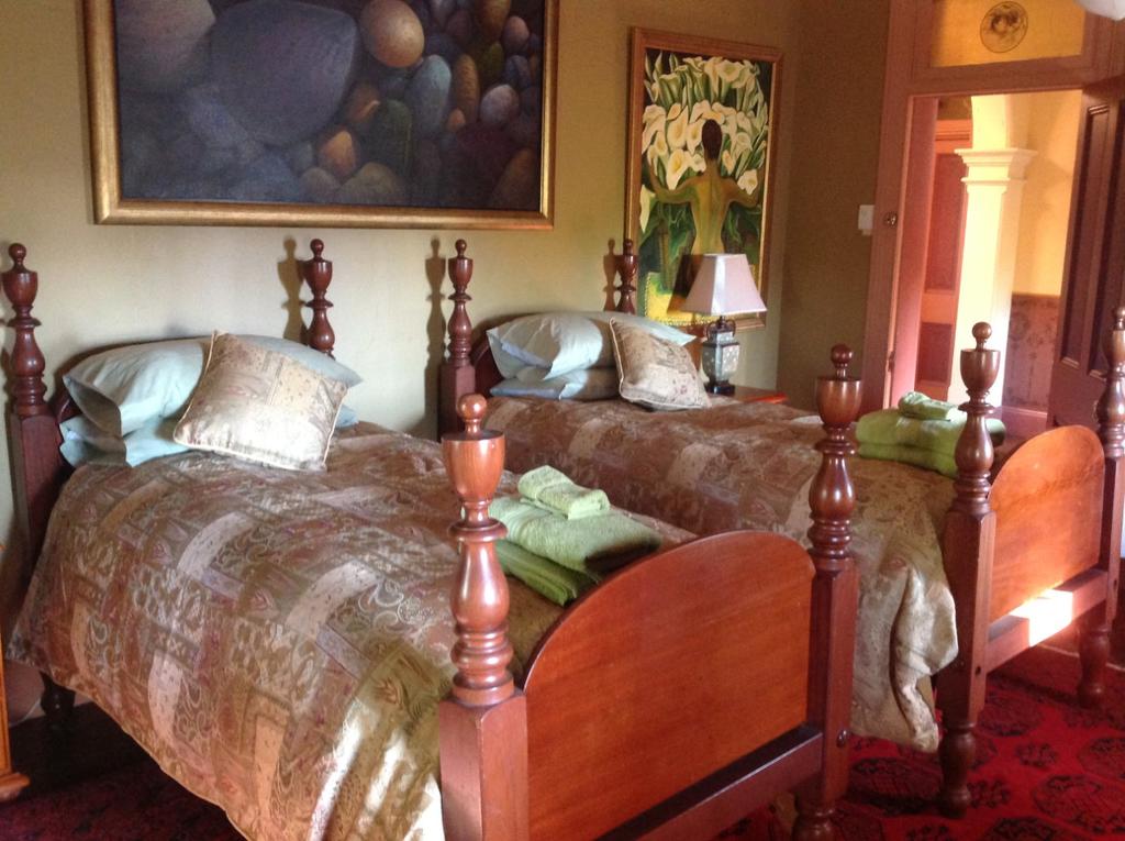 Caragabal NSW Accommodation Asia