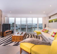 Grevillea 1/12 Poly Cow Lane - Accommodation Asia