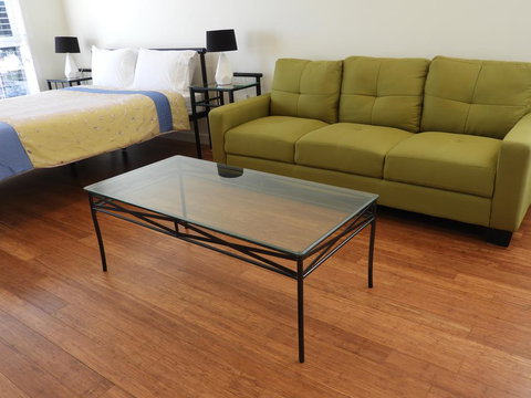 Guesthouse With Pool & BBQ - 10 Kms From CBD - Accommodation Asia 2