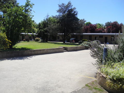 Hamilton Hume Motor Inn - Accommodation Asia 1