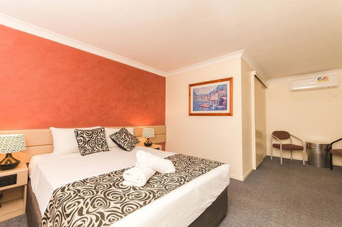 Hampton Villa Motel - Accommodation Asia 0