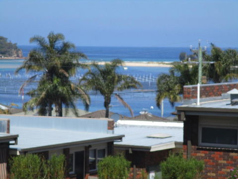 Harbour Lights Holiday Units - Accommodation Asia 1