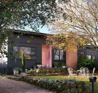 Harts Lane Beaux Haus - Accommodation Asia