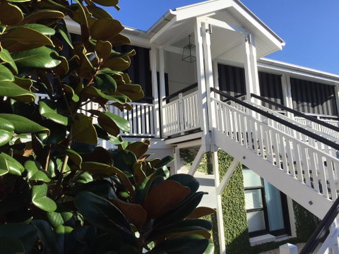 Heal House - Accommodation Guide 3